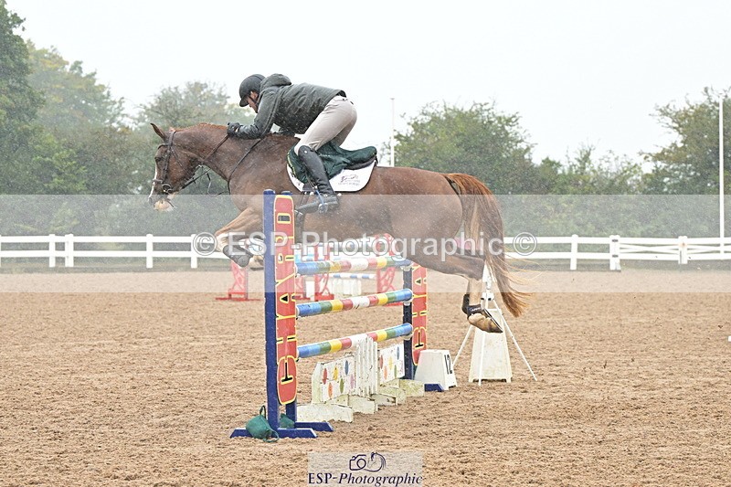 240925A-140427-01039 - Cls 5 Foxhunter and 1.20m Open