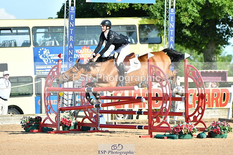 230720A-090209-01543 - Cls 1, 2 Star Small 1.30m