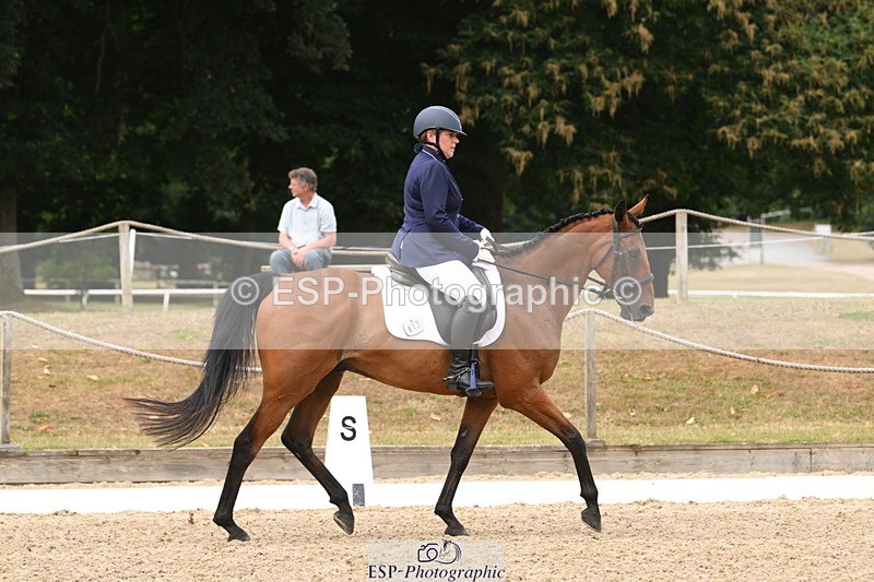 250719A-121101-04663 - 017-Samantha.Meech-Breezeblock