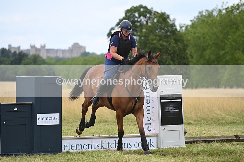WJ6_5007 - Time at Jump 13:04 to 13:34