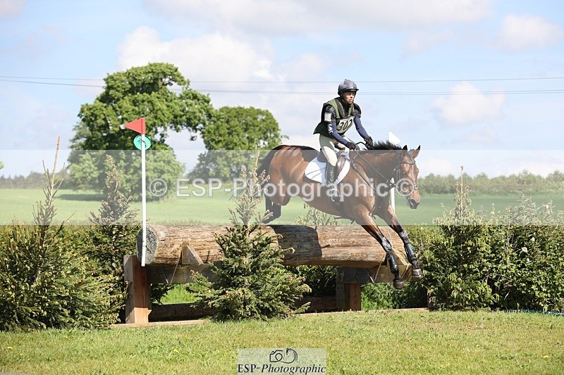 240525-093658-11868 - 302-BGS_LUX_ELECTRIC-Emily_Philp