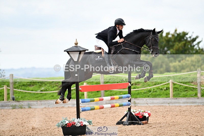 240915A-125157-10005 - Cls 27 Snr 1.05m & 1.10m GP