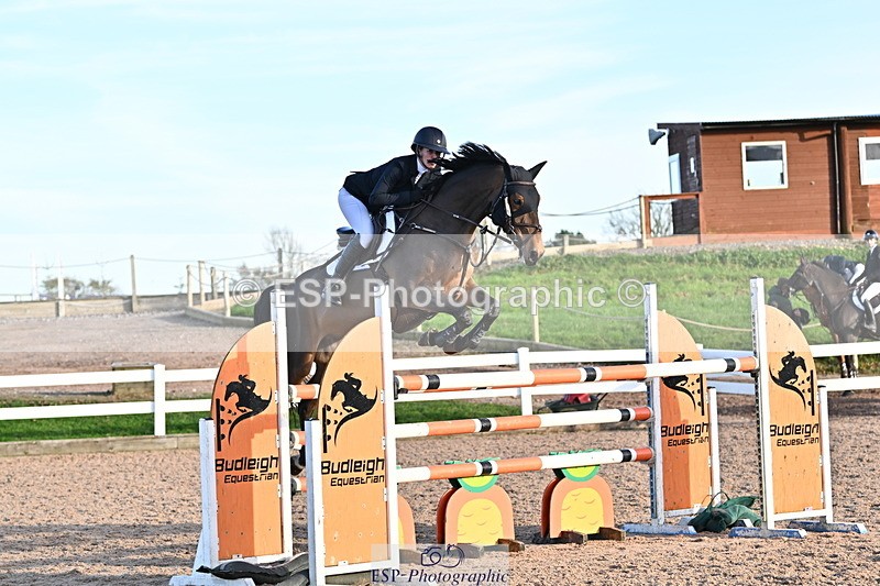 241113A-145145-00943 - Cls 06A&B Nat 1.30m & 1.40m Open