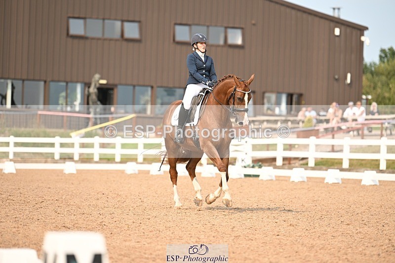 250816-155836-06310 - 026-Pippa.MorganDavinci.Vl