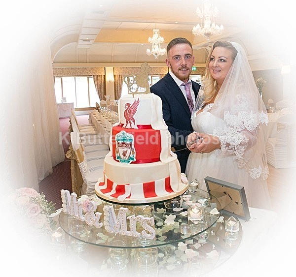 325 - Kirsty and Michael Gaynor Castle Arch Hotel