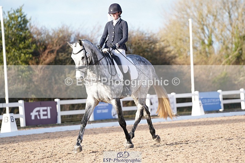 241214-151620-02130 - 128-Jess.Elliott-MGH.Cassira