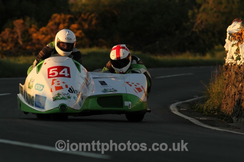 Anthony Eades / Ian Greensmith - Monday Practice - Sidecars