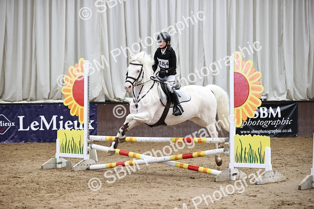 SBM_001806 - Class 5 - Henlow Veterinary Hospital 70cm