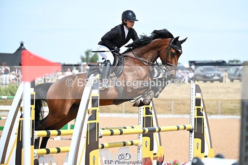 260802-130536-10972 - Cls 51 Chard 5 year olds Jump Off