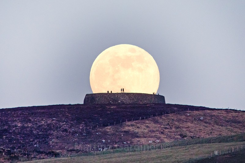 Watching the Moonrise - At Grianan - Ireland by Day