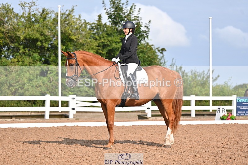 240817A-092604-06605 - 128-Kate.Lewis-Freeloader