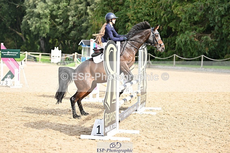 230930-120407-00459 - Cls 4 Pony Newcomers & 1m Open