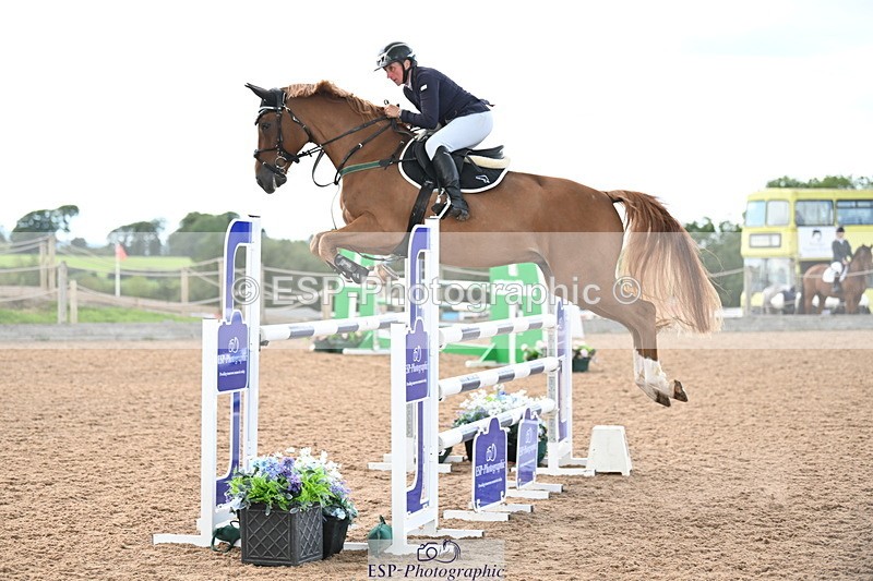 240912A-123948-01524 - Cls 3 Snr Foxhunter