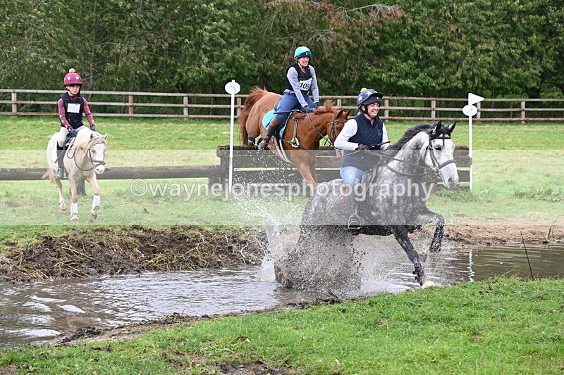 WJ6_5245 - Time at Photographer 12:17 to 12:30