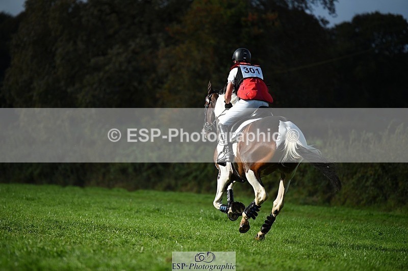 231022-130918-28390 - 301-WESTCEFFYL.KINGSWAY.LAD-Ben.Lee.Liles-XC