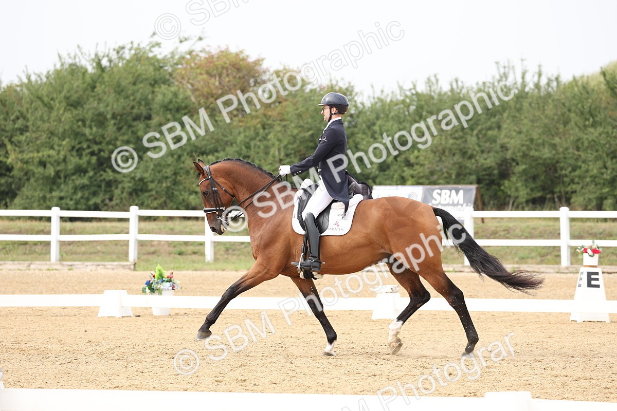 SBM_008256 - Class 10 - FEI INT I - 16.10-16.50