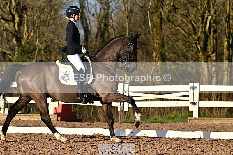 241214-142950-02855 - 139-Holly.Kerslake-Platinum.Cabachon