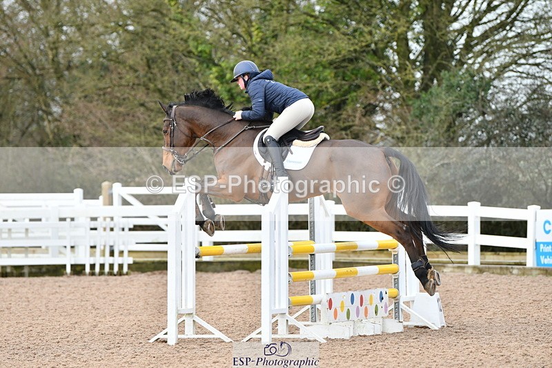 240124A-101050-00040 - Cls 1 British Novice & 90cm Open