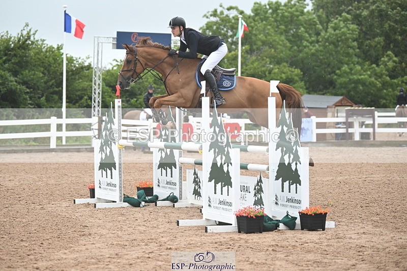 240720A-113944-14535 - Cls 11, 1 Star Bronze Tour 1.15m