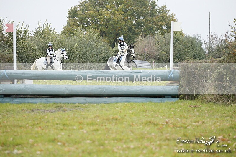 WWHT 181020 WWHT 181020 1489 - WWEC Intermediate Pairs (0.90m) 18/10/20