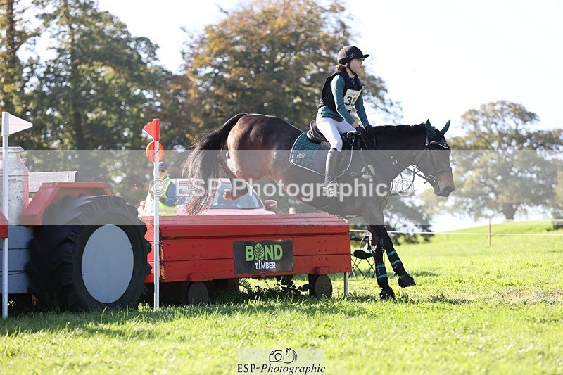 241026-105137-12190 - 358-Jessica.Meyer-LACKAGHMORE.VANDANGO