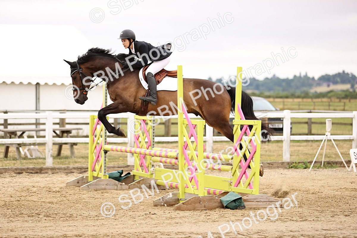 SBM_024325 - Class 8 - Clear Round