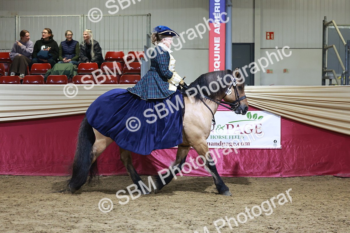 SBM_21448 - Class U - Costume Confour Champ