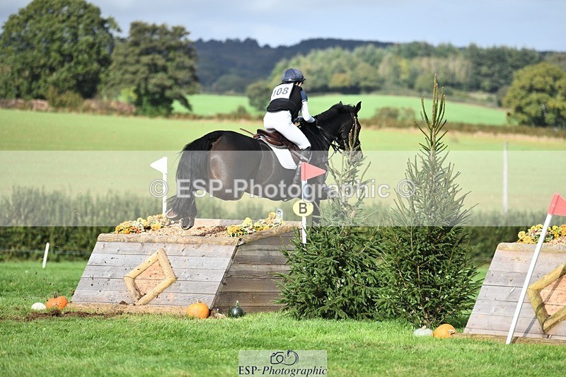 231020-135332-09603 - 108-BELGRAVE.IRENA-Lizzie.Scholefield-XC