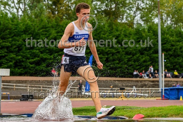 Sen25SAT-913657 - Track Male Set Two