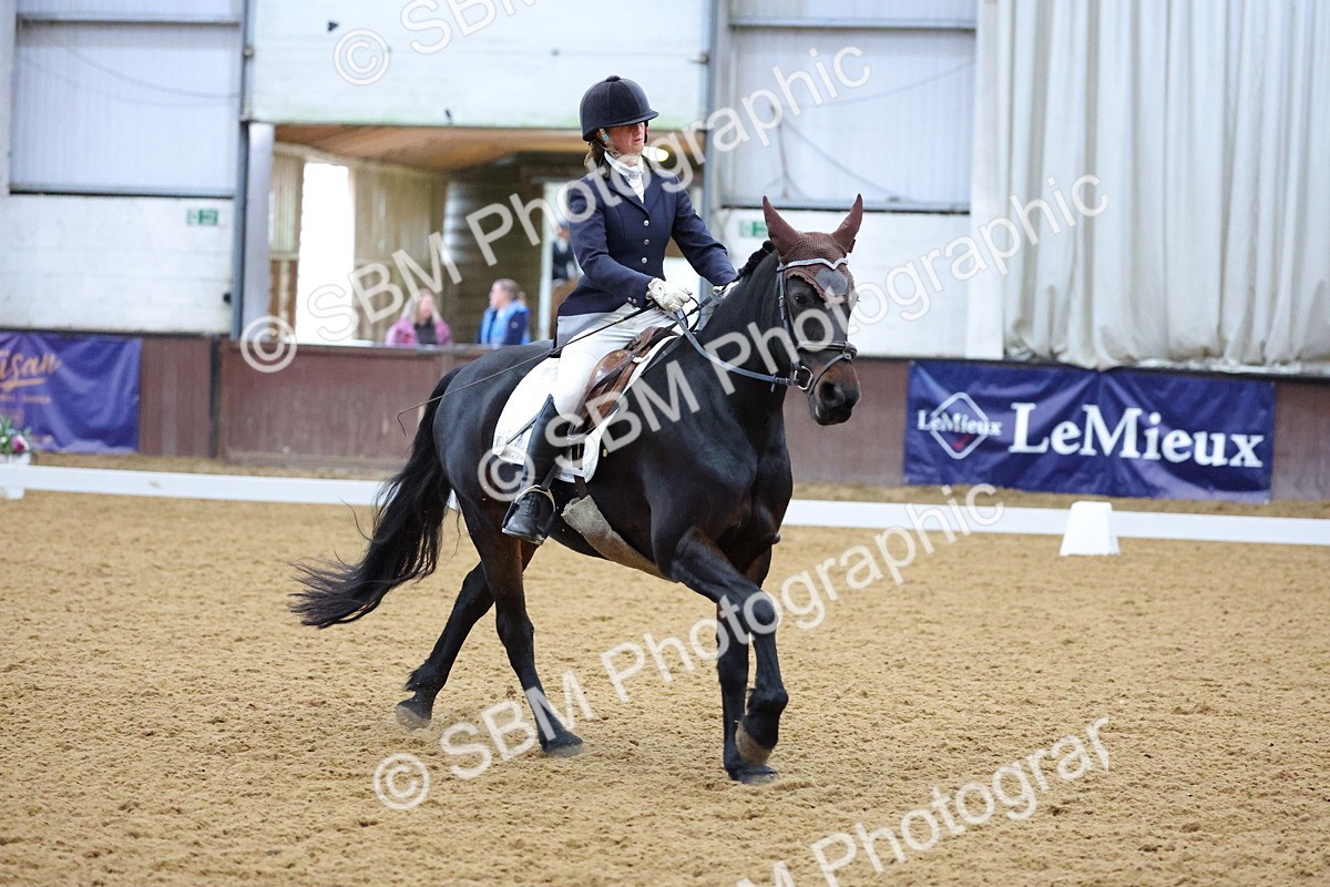 SBM_000989 - Novice