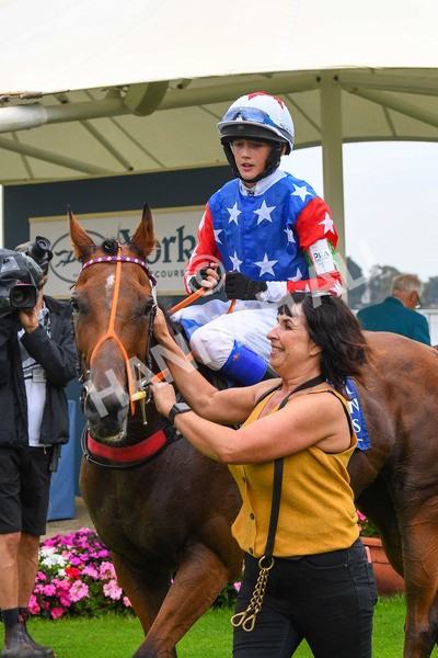 100923-Pony Race 1-Seal The Deal-0150 - Pony Race 1 12.25 The Dragon (TV and Film) Studios Pony Race 148cm & Under