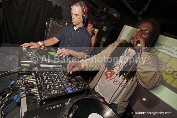 48 - Friends-&-Family @ the-roadhouse 02.05.15 (a)