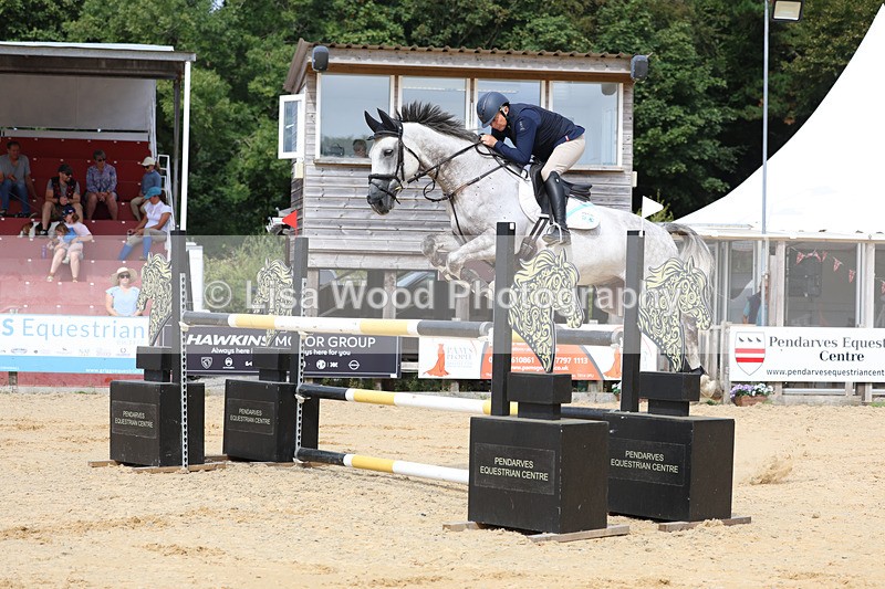 3E7A4558 - Class 9: Senior 1.30m open