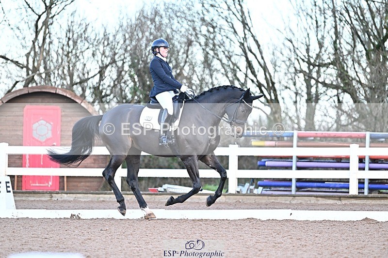 241214-090340-00861 - 159-Tamara.Egglestone-OLINDE