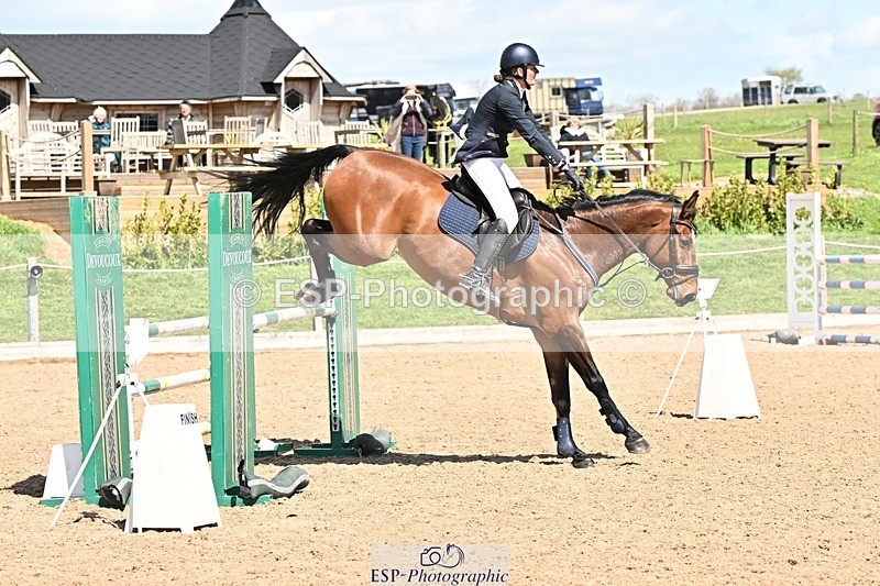 250416-131952-01022 - Cls 4 Newcomers and 1.10m