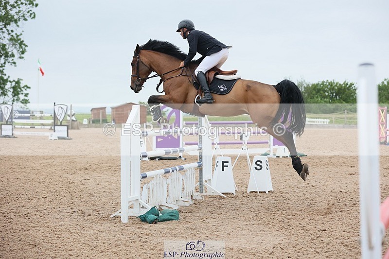 250524-132304-05022 - Cls 15 Snr Fox 1st Rnd