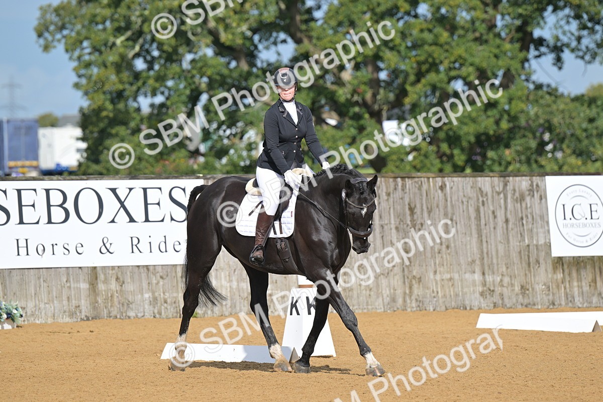 SBM_03706 - D2 - Small Tour Championship Intro 2
