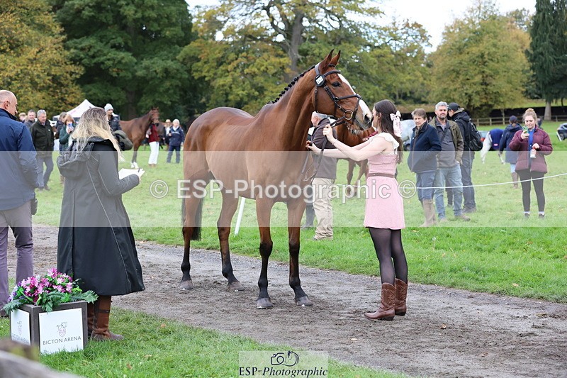 251026A-110143-23457 - G-563-Kirstin.Elisa.Evans