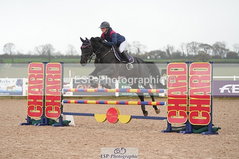 251107-124435-00779 - Cls 5 Newcomers and 1.10m Open