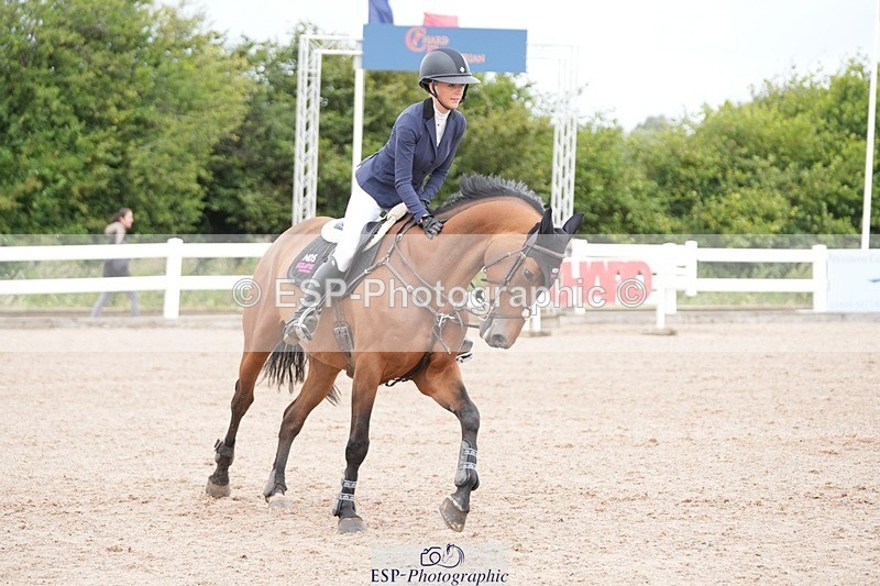 250720-092411-18137 - Cls16, 1 Star Silver Tour Accumulator