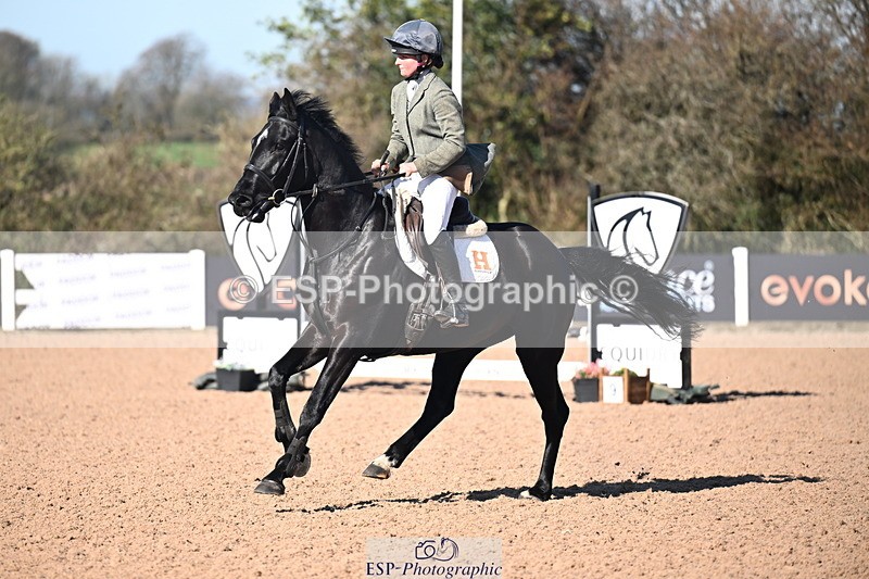 260318B-103314-00116 - Clear Round & Brit Nov 90cm