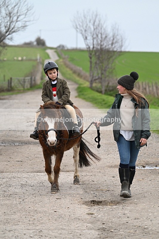 WJ7_1494 - Walk Home