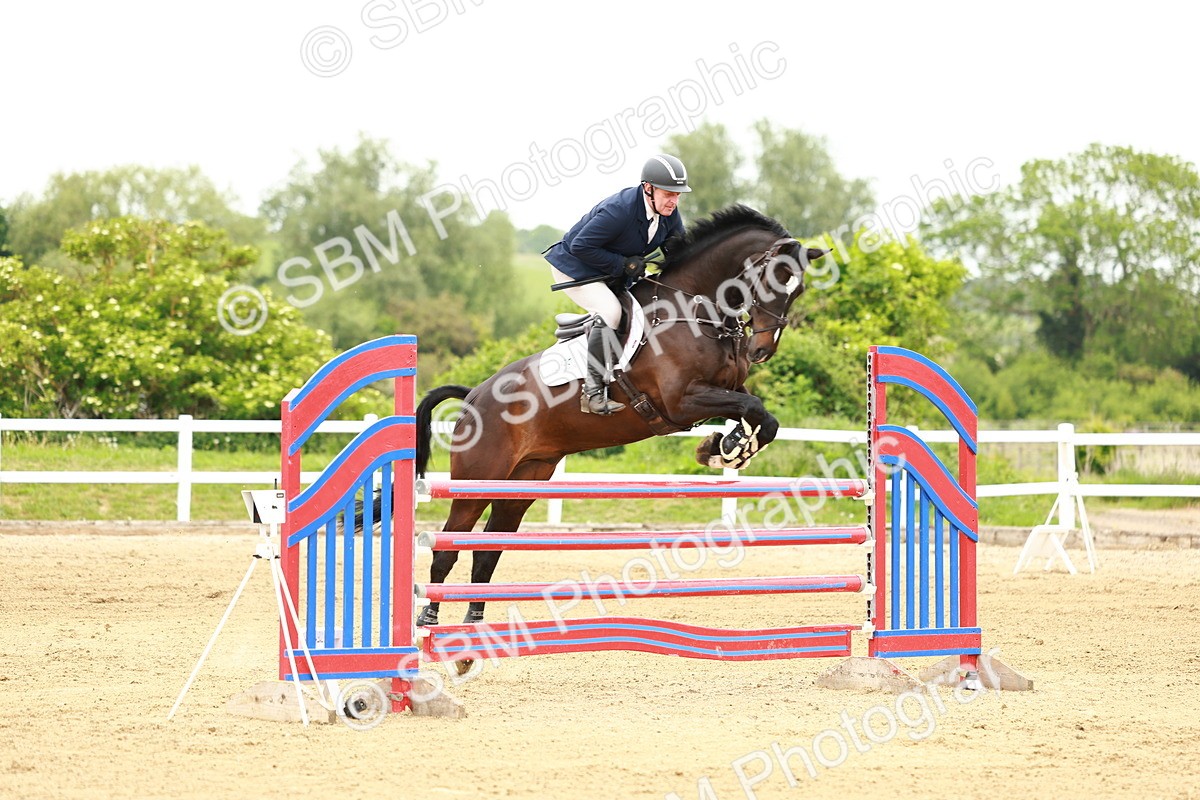 SBM_000961 - Class 5 - Senior Foxhunters - 1.20m