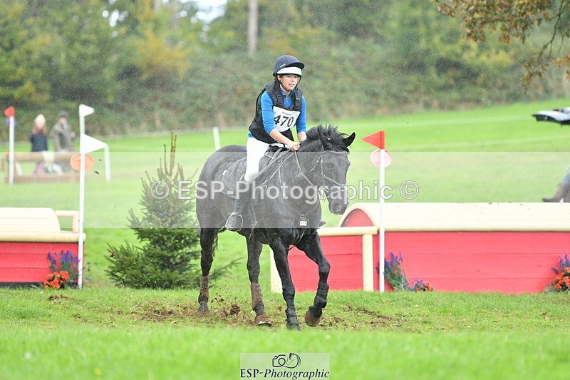 251025A-133119-20012 - F-470-Hannah.Cliffe