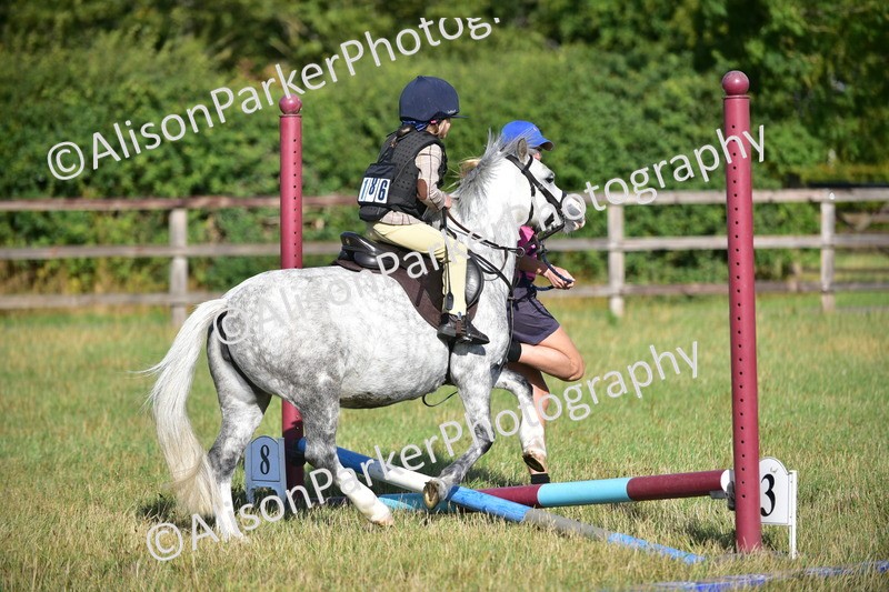 20260906-0493 - Class 6 - Minimus Jumping