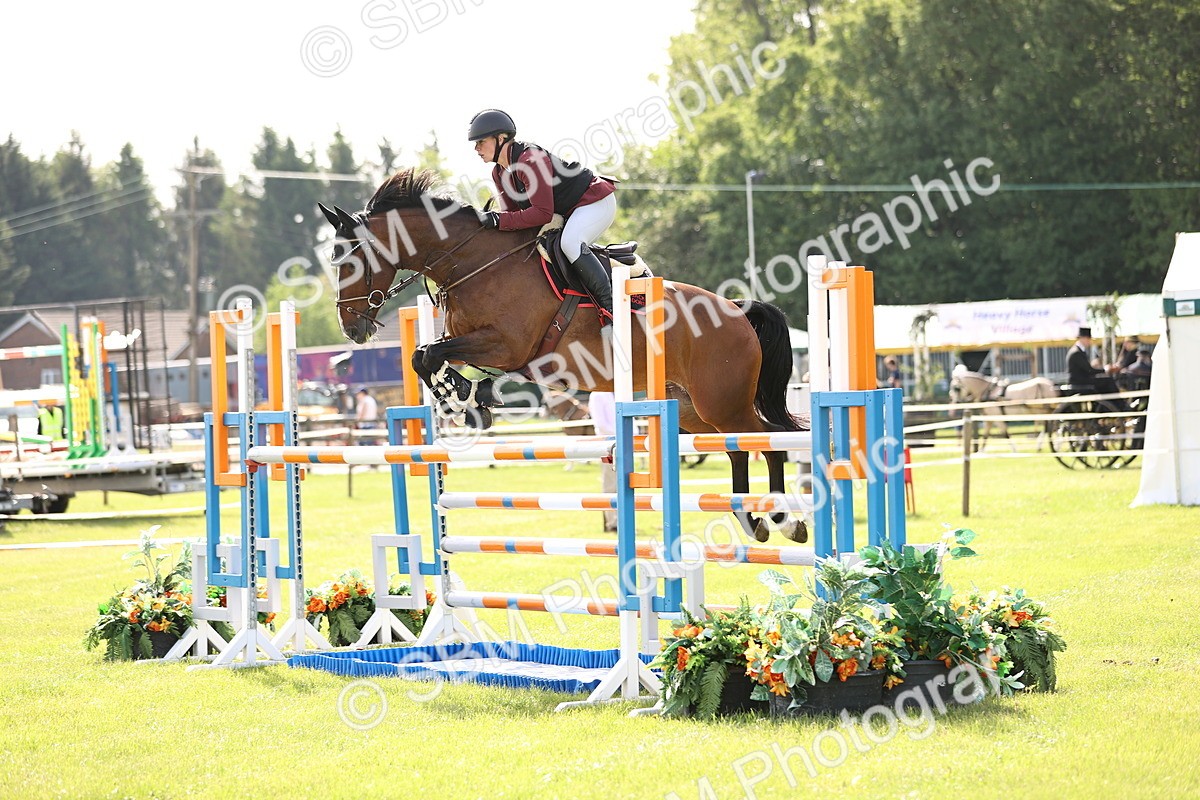 SBM_01505 - Class 200 - Martin Grant Homes Welcome Stakes 1.25m Open