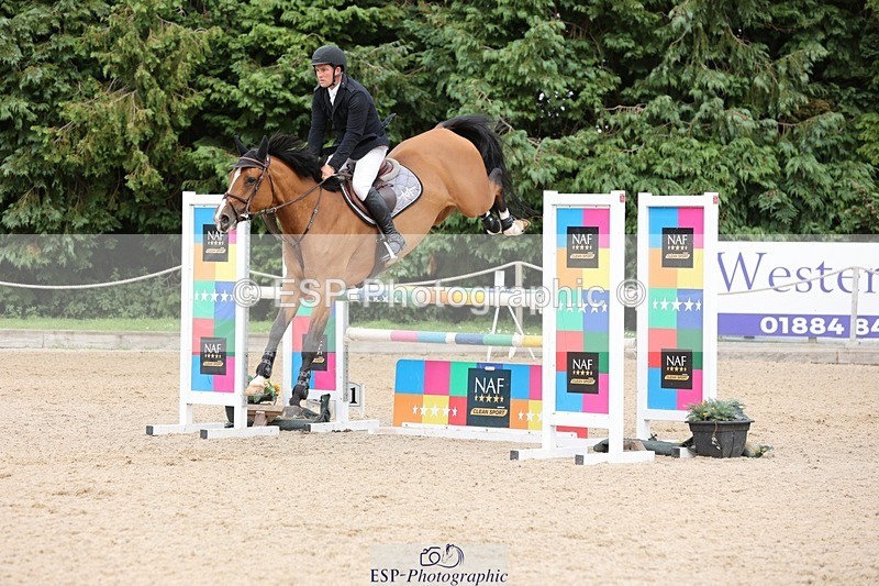 240711-160131-29247 - Cls 124 Foxhunter