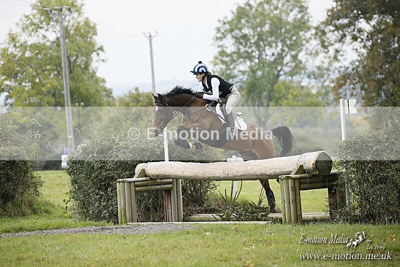 WWHT 181020 WWHT 181020 1669 - WWEC Open (1.00m)  18/10/20