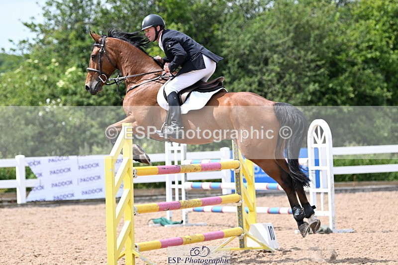 240619A-144344-00736 - Cls 4 Snr Newcomers and 1.10m Open