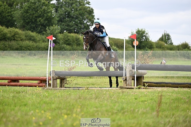 240630-135159-01724 - 810-Helen_Lentern-Polgrain_Diamond